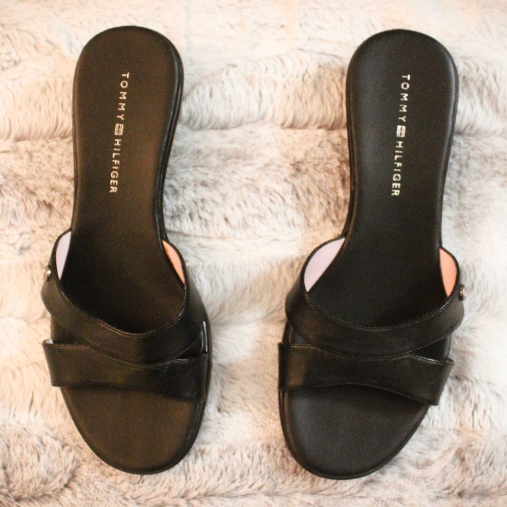 Tommy Hilfiger Wedge Leather Open Toe Shoes